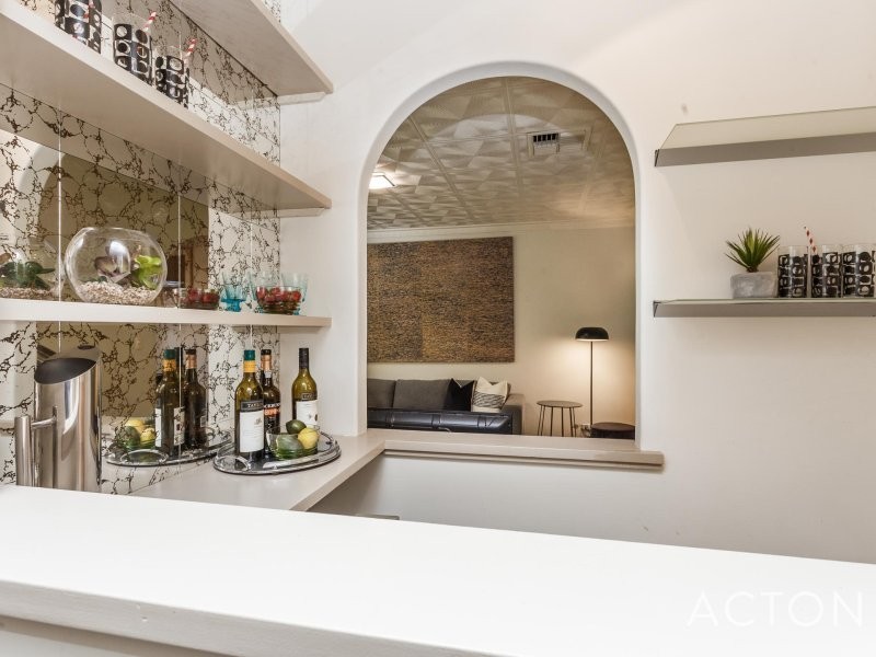 4 Outram Place, Hamilton Hill WA 6163