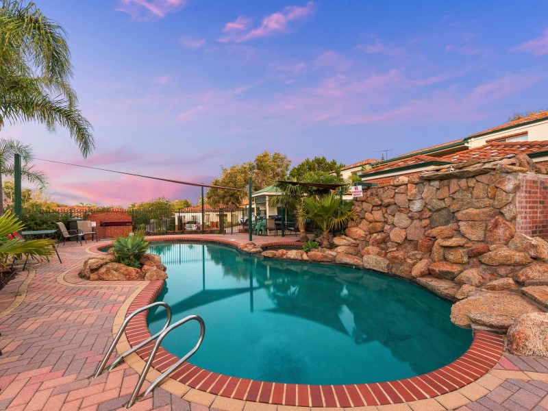 14/33 Paddington Court, Bibra Lake WA 6163