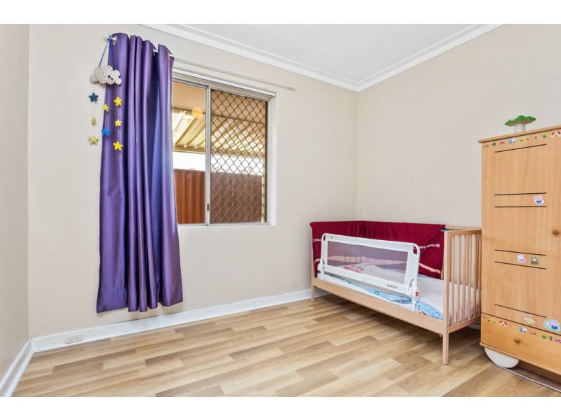 8B Phoenix Road, Hamilton Hill WA 6163
