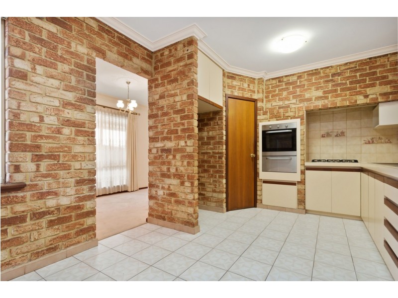 7 Shelley Way, Munster WA 6166