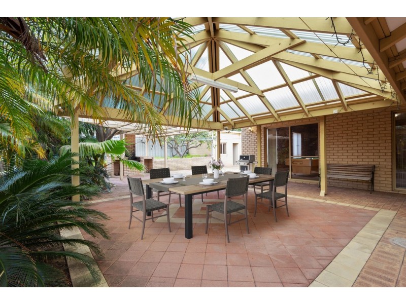 7 Shelley Way, Munster WA 6166