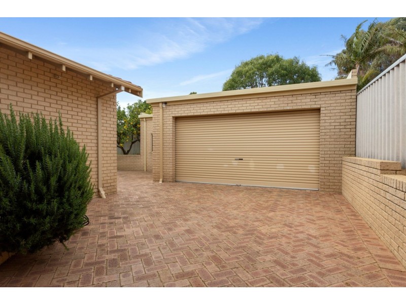 7 Shelley Way, Munster WA 6166