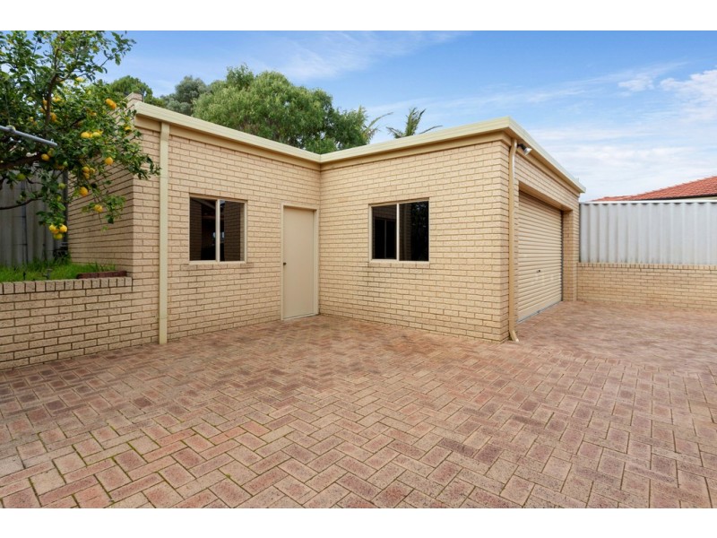 7 Shelley Way, Munster WA 6166