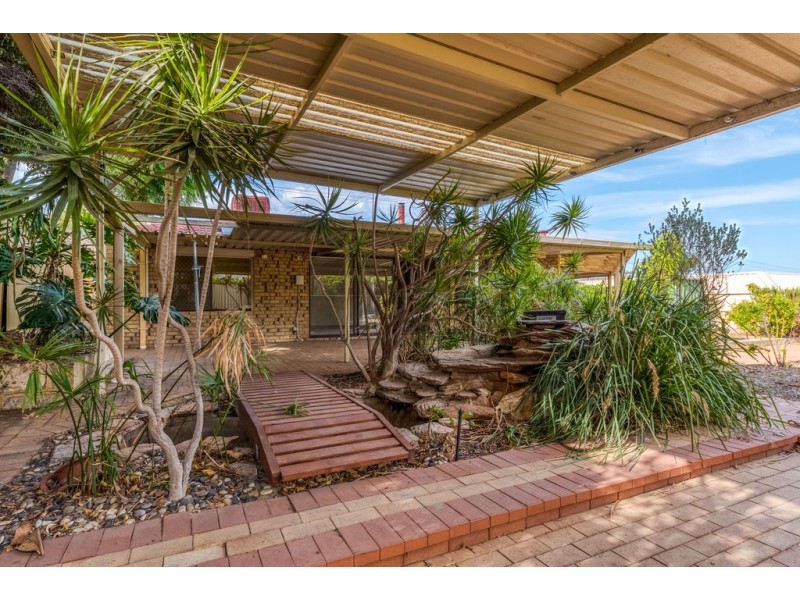 321 Yangebup Road, Yangebup WA 6164