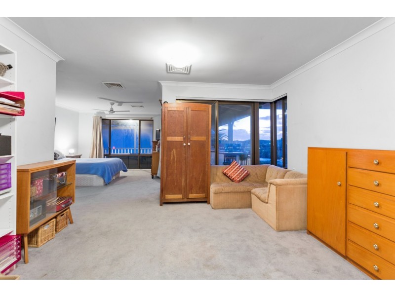 11 Morton Road, Hamilton Hill WA 6163