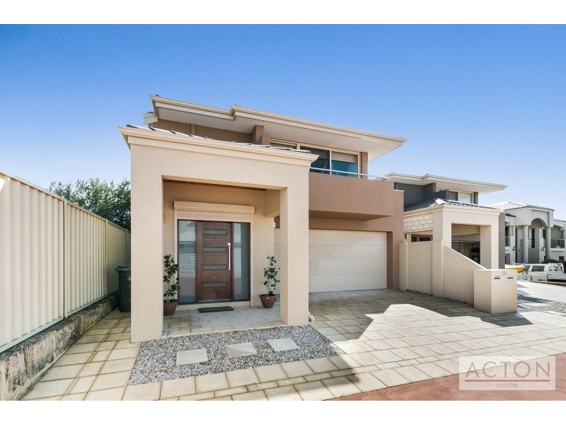 10B Senna Close, Coogee WA 6166