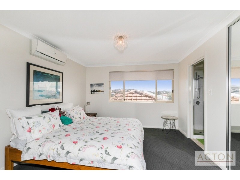 10B Senna Close, Coogee WA 6166