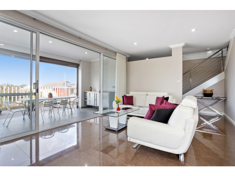 30A Kotisina Gardens, Munster WA 6166