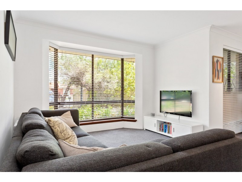 5 Placid Court, South Lake WA 6164