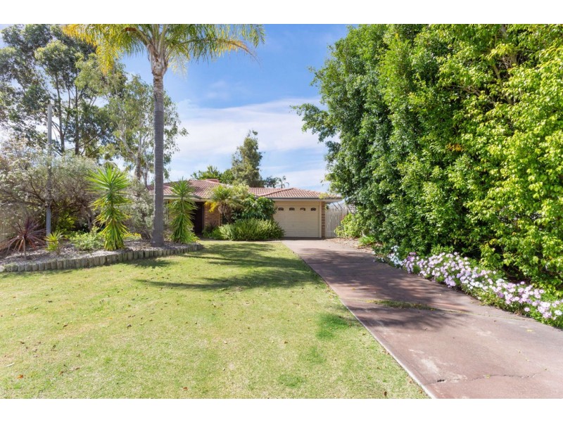 5 Placid Court, South Lake WA 6164