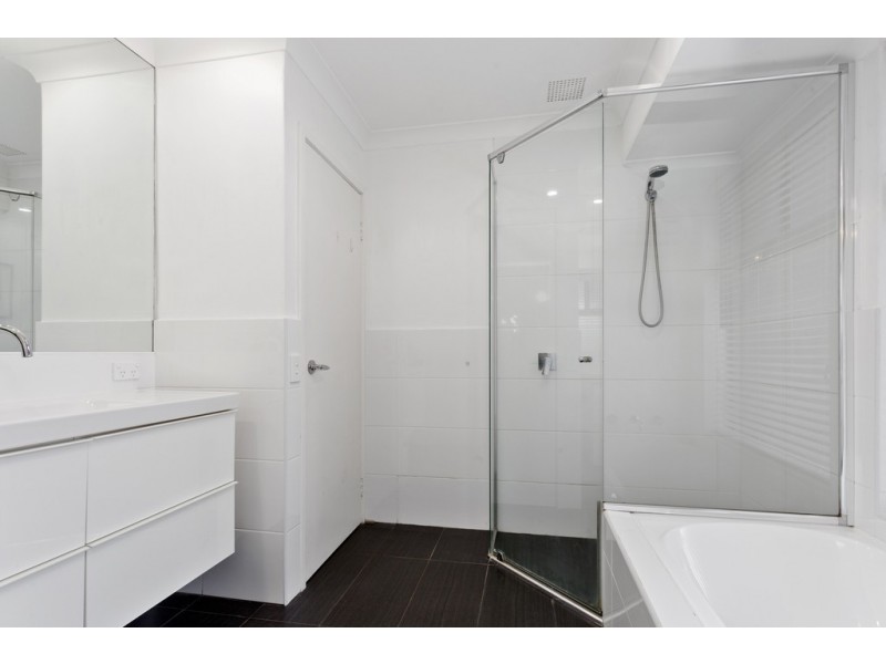 5 Placid Court, South Lake WA 6164