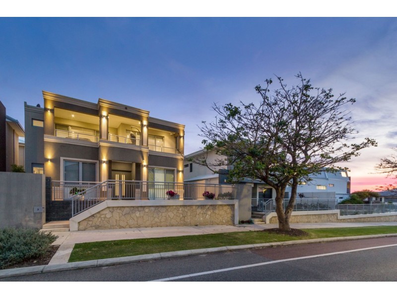 3 Pantheon Avenue, North Coogee WA 6163