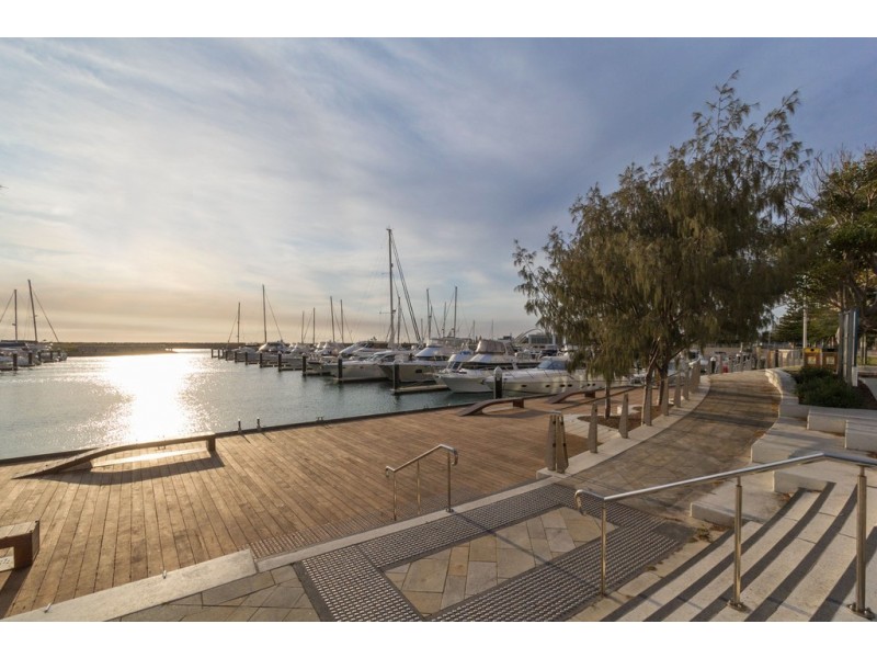 3 Pantheon Avenue, North Coogee WA 6163