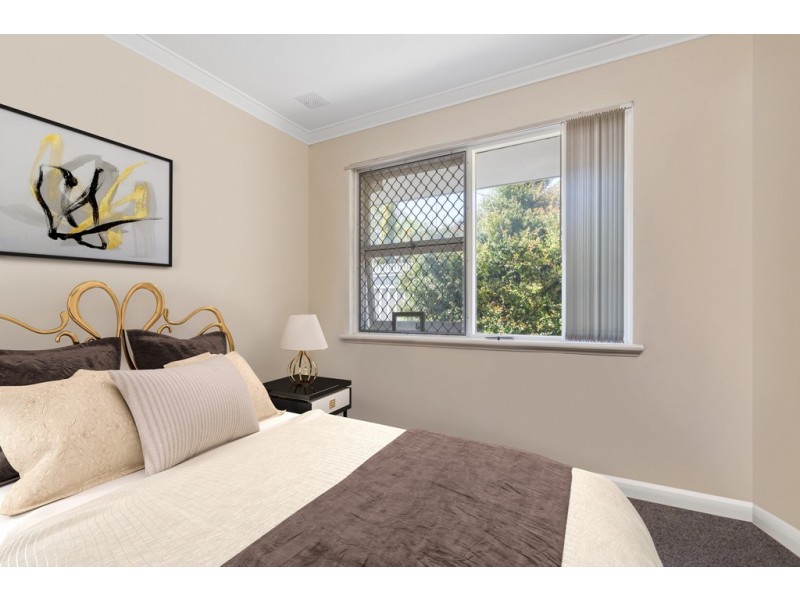 1B Blunt Place, Spearwood WA 6163