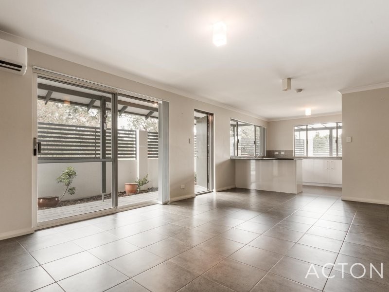 1A Blunt Place, Spearwood WA 6163
