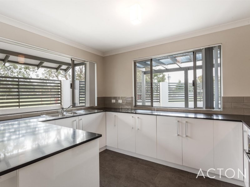 1A Blunt Place, Spearwood WA 6163