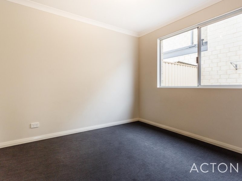1A Blunt Place, Spearwood WA 6163
