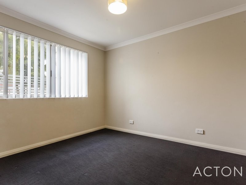 1A Blunt Place, Spearwood WA 6163