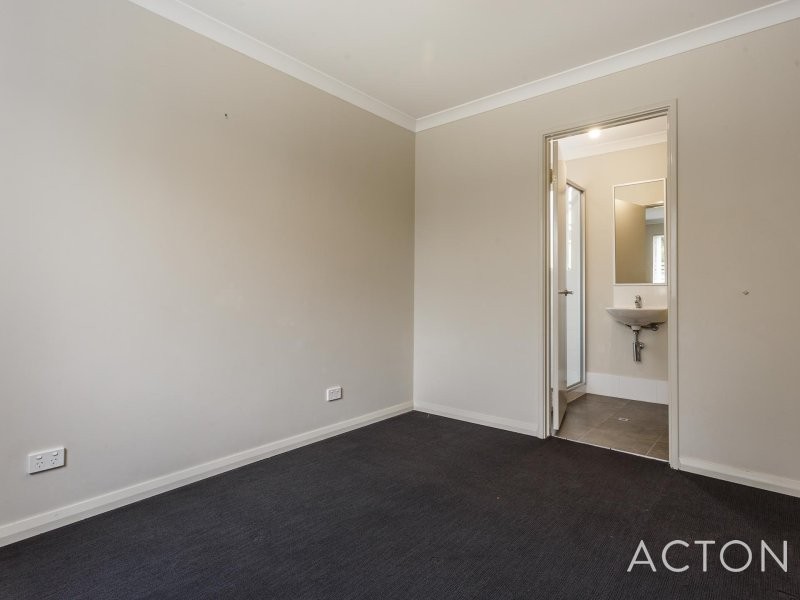 1A Blunt Place, Spearwood WA 6163