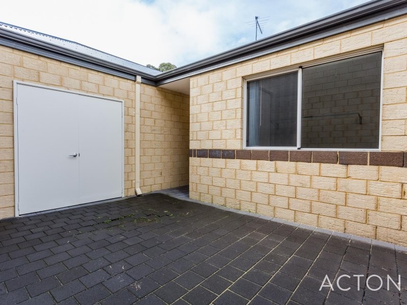 1A Blunt Place, Spearwood WA 6163