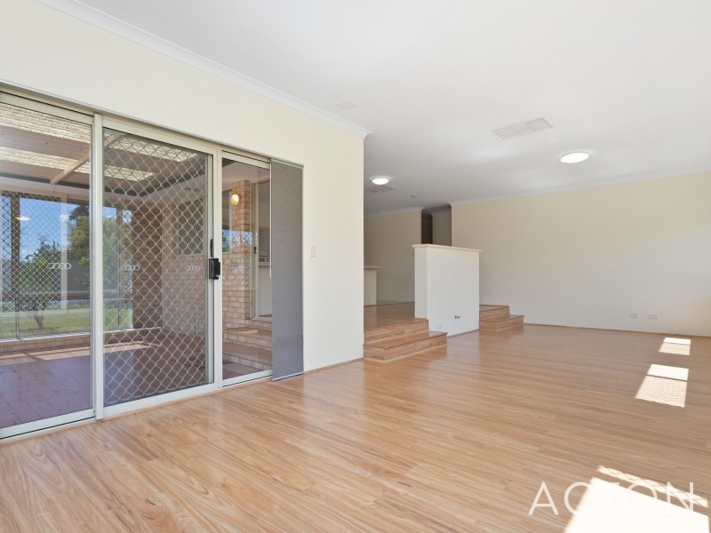 13 Ploughshare Place, South Lake WA 6164