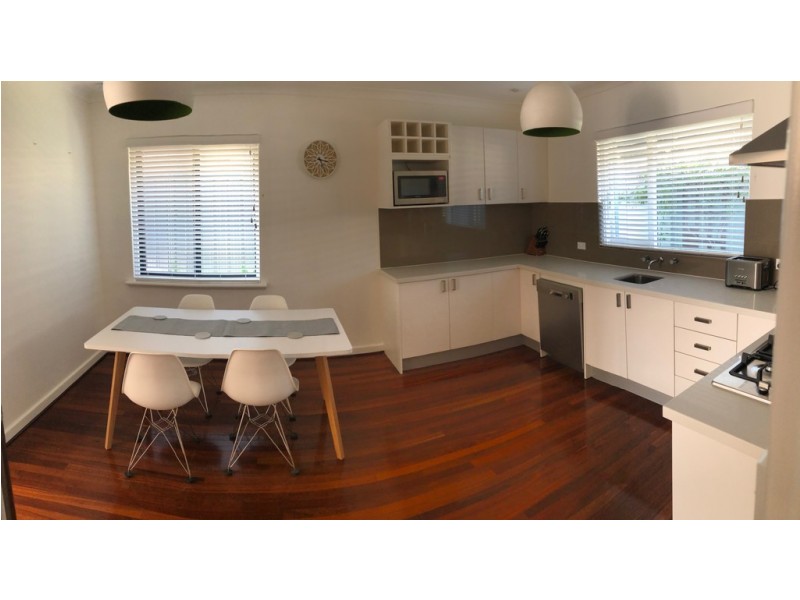 8 Shallow Street, Spearwood WA 6163