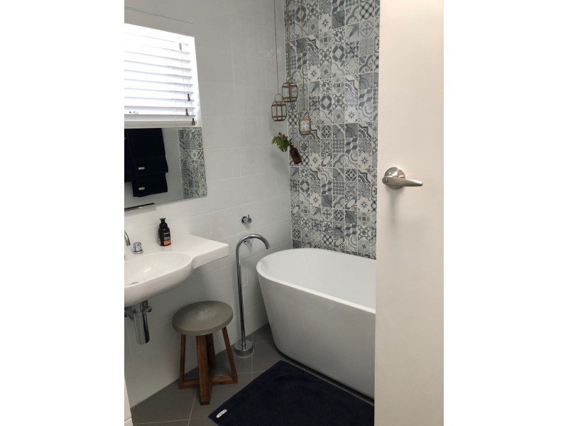 8 Shallow Street, Spearwood WA 6163