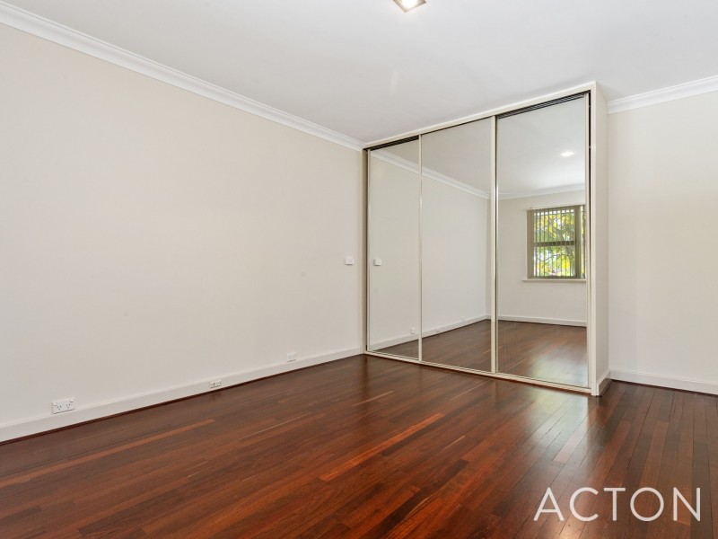 21 Davenport Road, Booragoon WA 6154