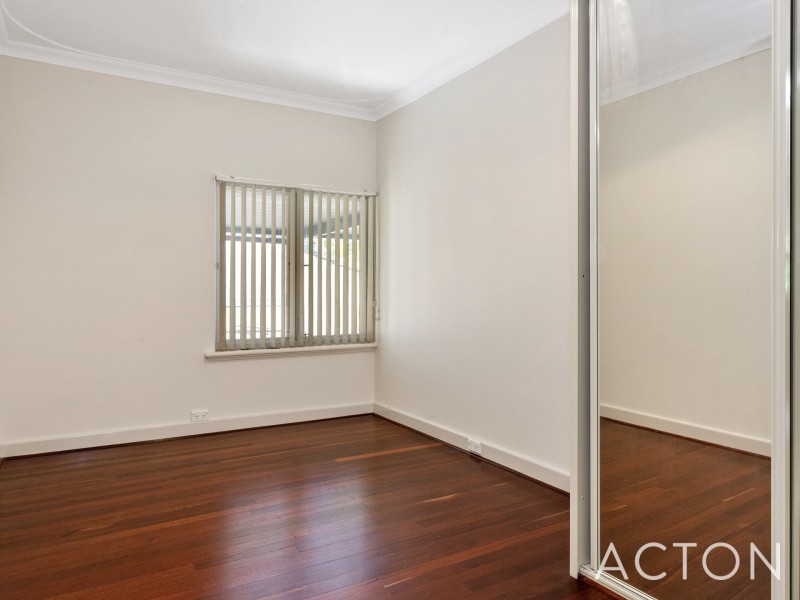 21 Davenport Road, Booragoon WA 6154