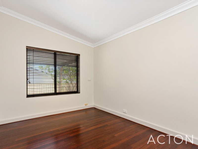 21 Davenport Road, Booragoon WA 6154