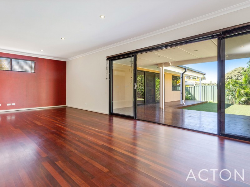 21 Davenport Road, Booragoon WA 6154