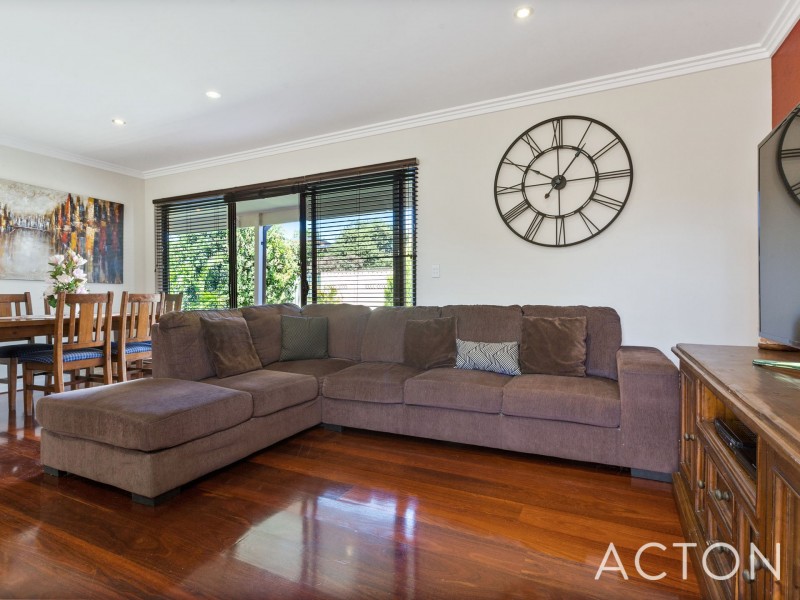 21 Davenport Road, Booragoon WA 6154
