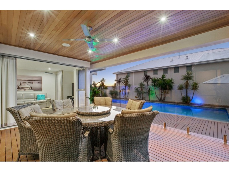 44 Arabella Loop, North Coogee WA 6163