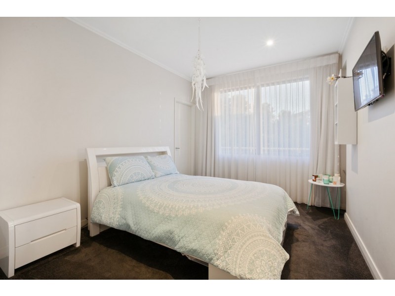 44 Arabella Loop, North Coogee WA 6163