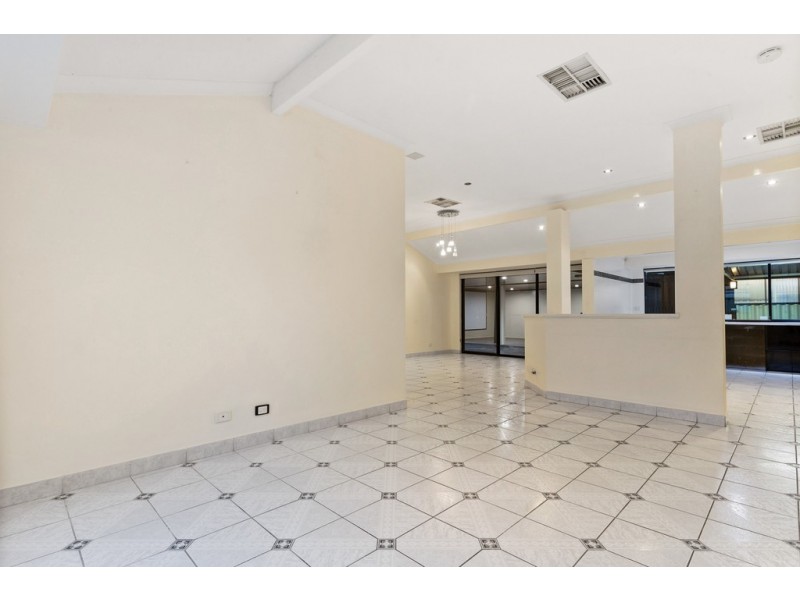 4 Strelitz View, Beeliar WA 6164