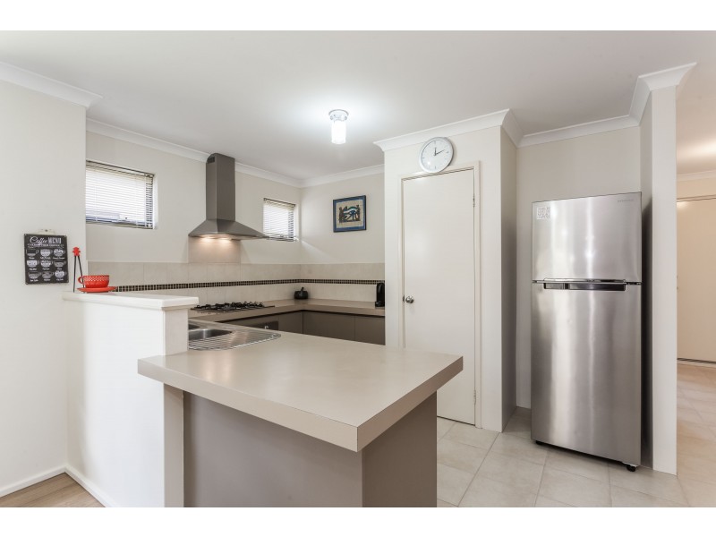 3/28 Zlinya Circle, Spearwood WA 6163
