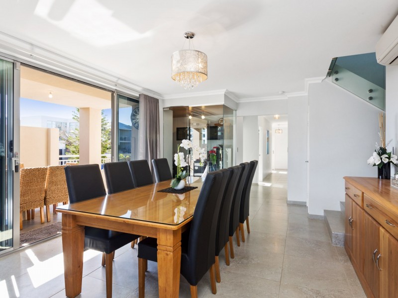 45 Pantheon Avenue, North Coogee WA 6163