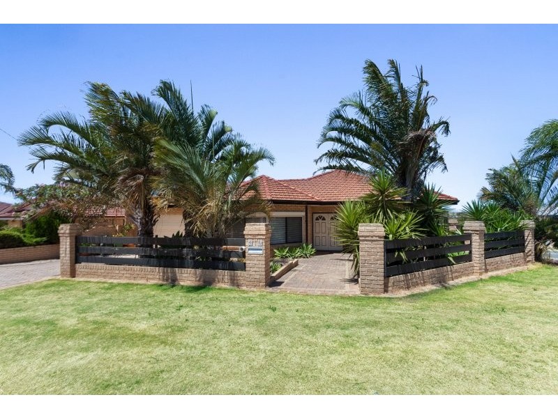 416 Hamilton Road, Munster WA 6166