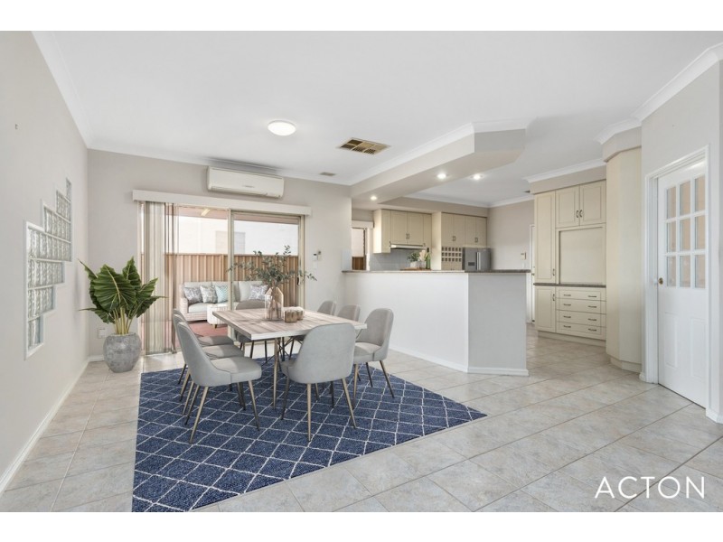 23 Mayor Road, Coogee WA 6166