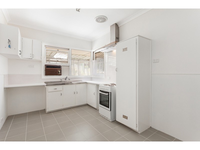 10 Cutts Street, Hamilton Hill WA 6163