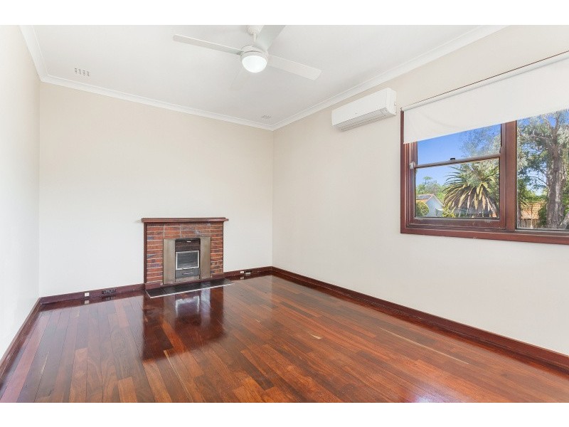 10 Cutts Street, Hamilton Hill WA 6163