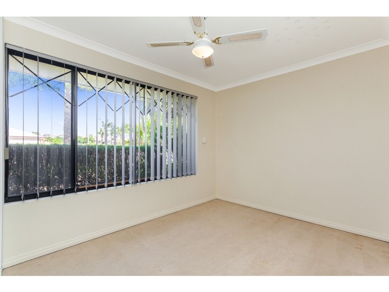 1 Petal Court, Munster WA 6166