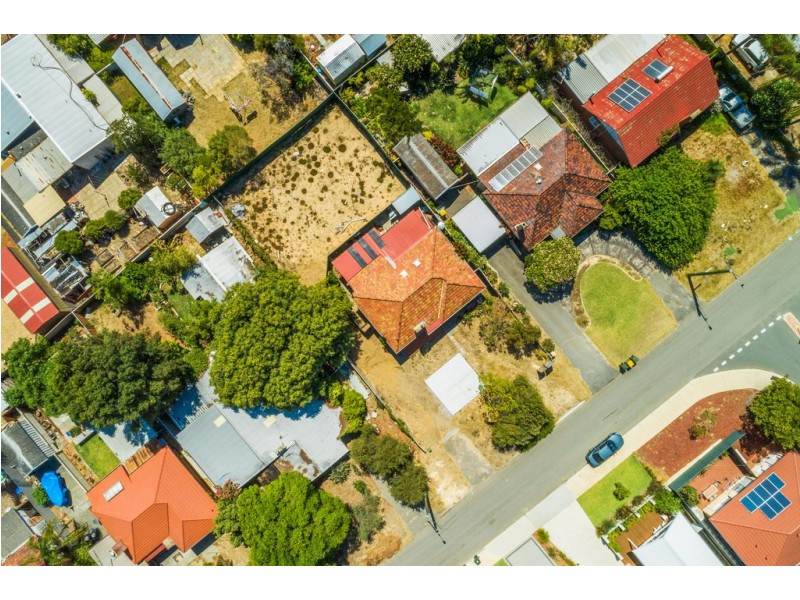 12A Ebert Street, Coolbellup WA 6163