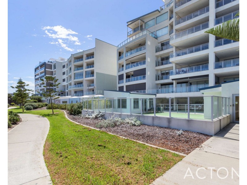 1/52 Rollinson Road, North Coogee WA 6163