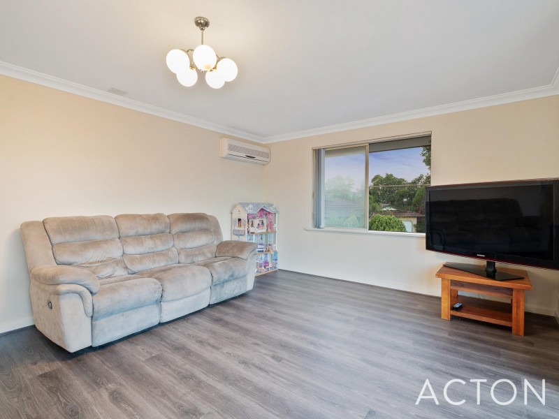 5 Moresby Close, Bibra Lake WA 6163