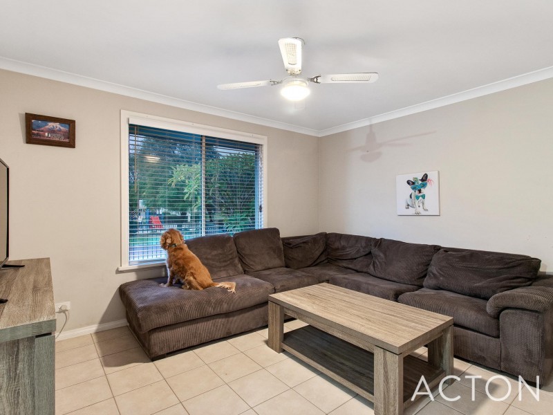 6 Richmond Entrance, Success WA 6164