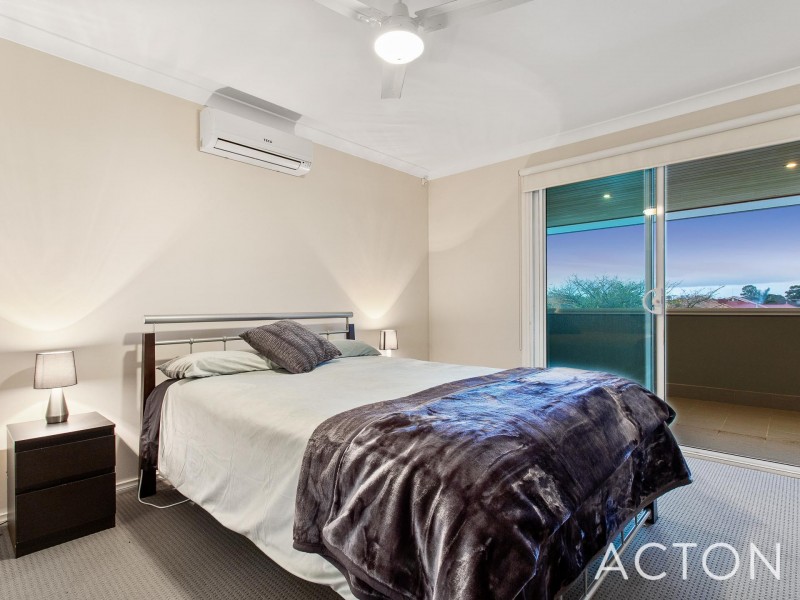 6 Richmond Entrance, Success WA 6164