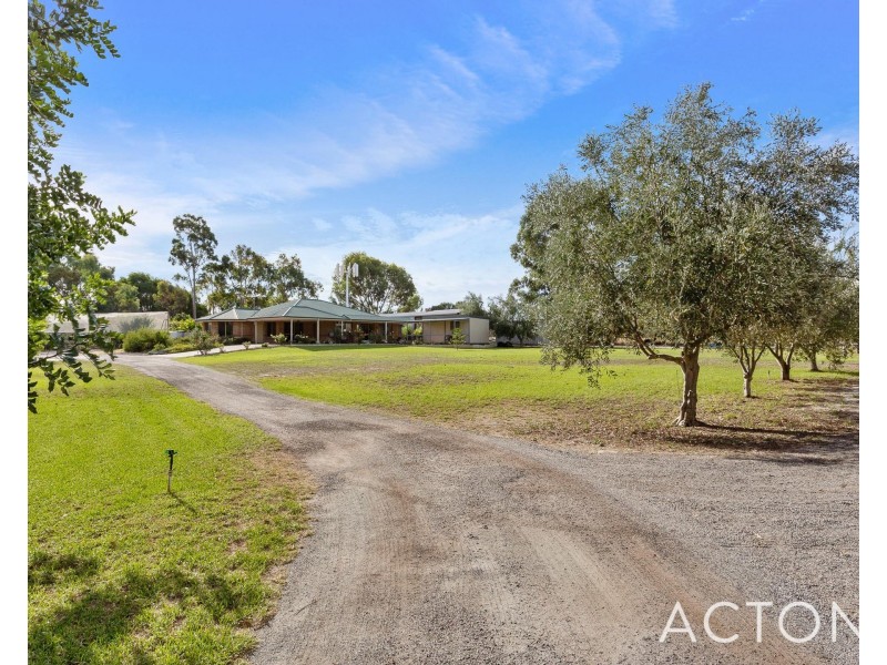 224 Duckpond Road, Wellard WA 6170