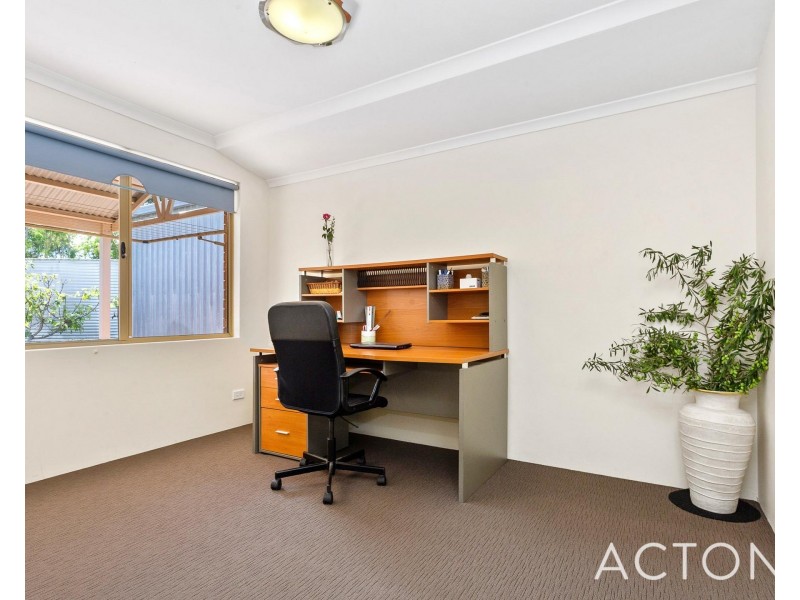 224 Duckpond Road, Wellard WA 6170