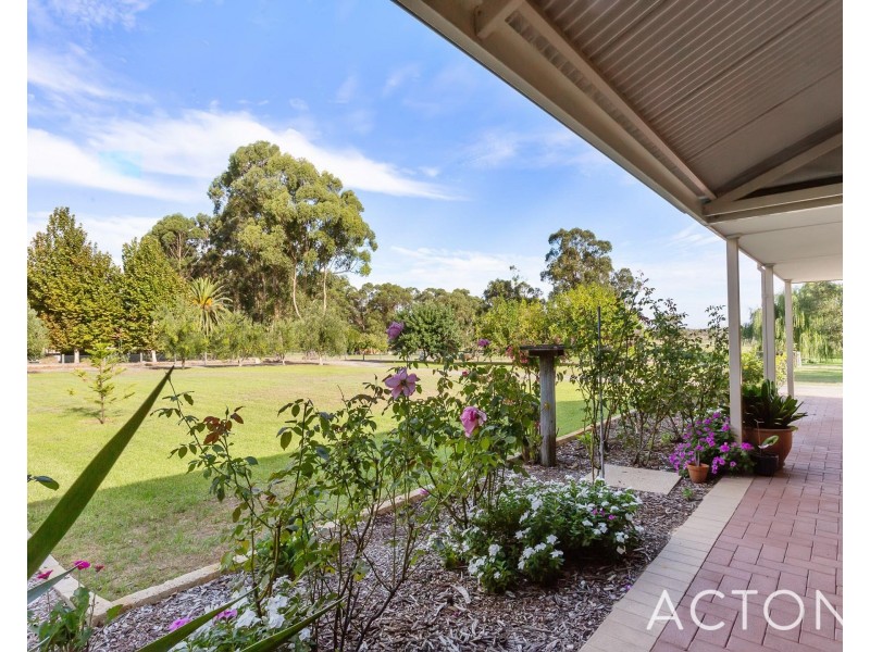 224 Duckpond Road, Wellard WA 6170
